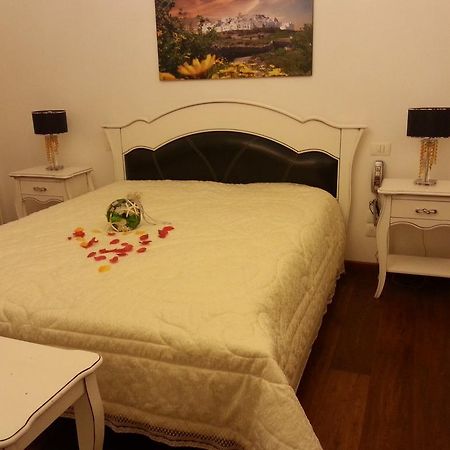 La Valle Del Cristallo B&B Cisternino Eksteriør billede